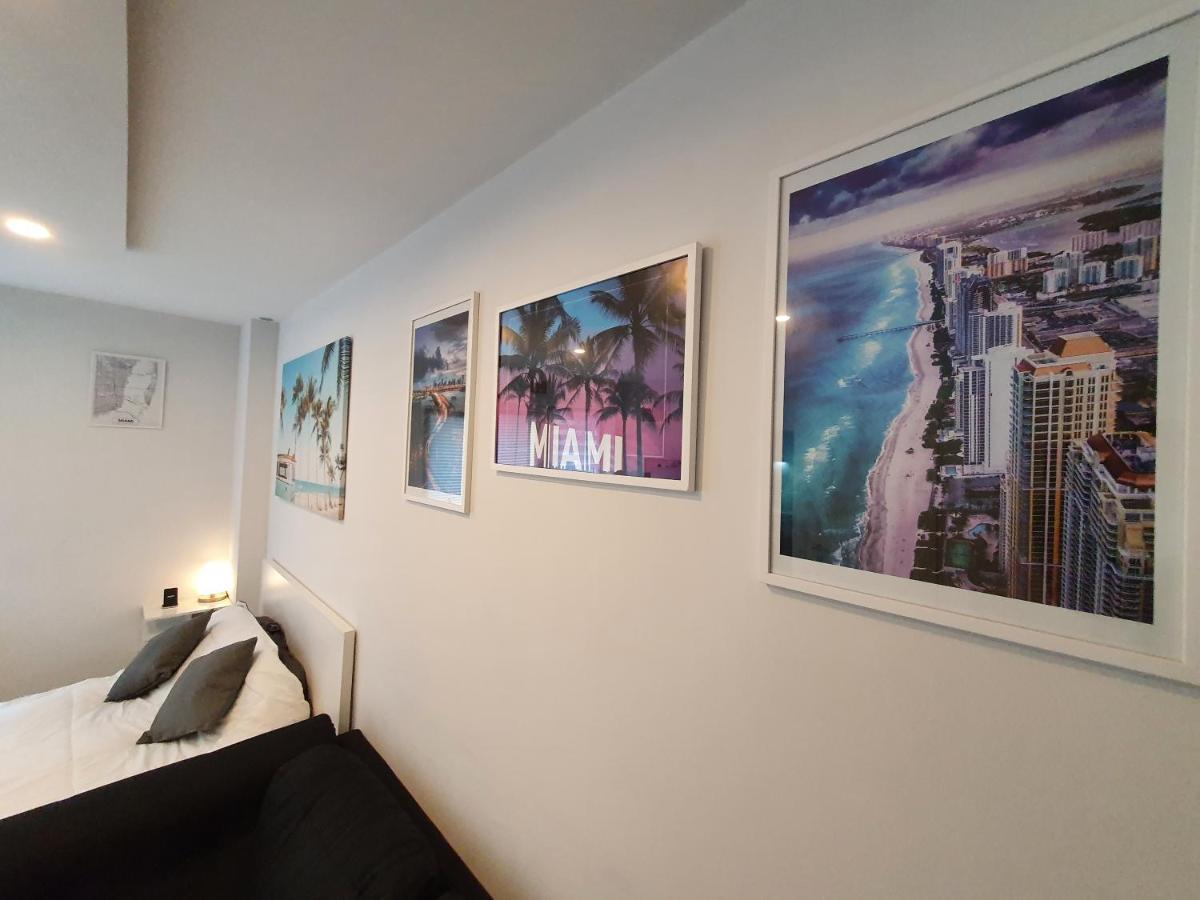Miami Apartment พาเดอร์บอร์น ภายนอก รูปภาพ