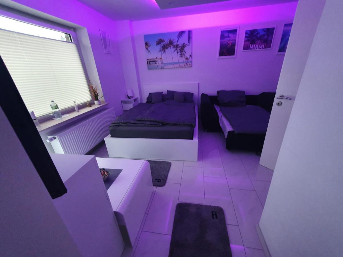 Miami Apartment พาเดอร์บอร์น ภายนอก รูปภาพ